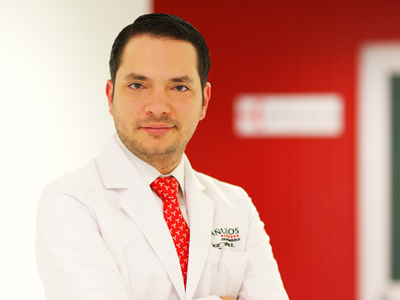 Dr. Oscar Bañuelos Robles